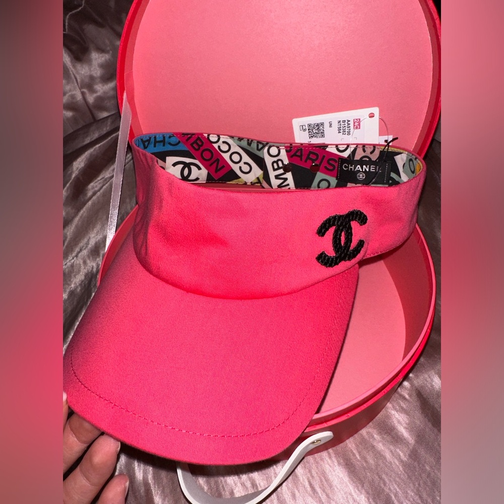 Chanel BNWT Fuchsia pink visor hat with black sequin CC